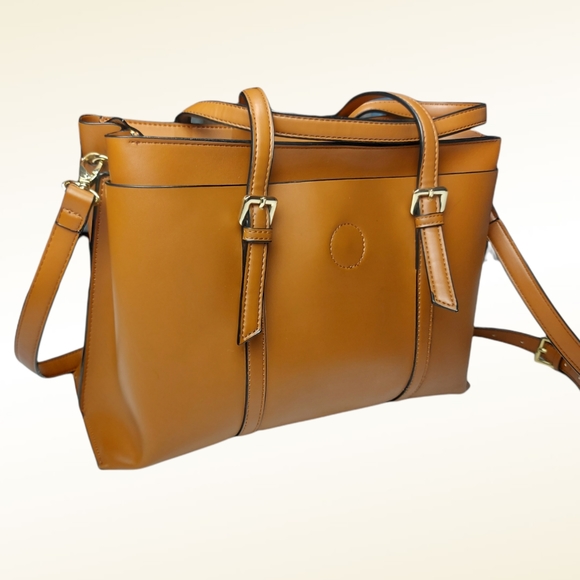 Forever 21 Handbags - 🌼3/$30 F21 Tan Crossbody Shoulder Luggage Bag